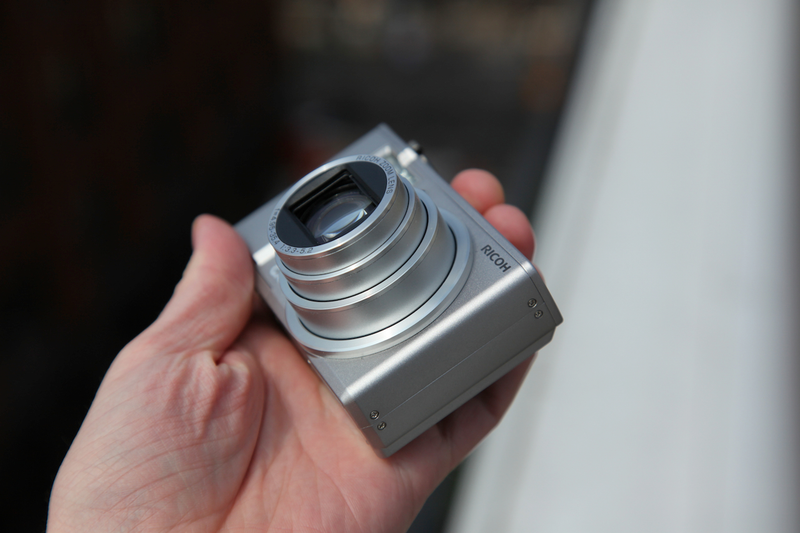 Illustration for article titled Ricoh CX1 Review: A Photographer's Compact Point and Shoot